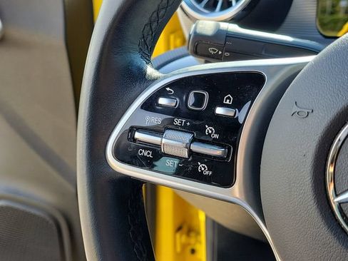 Used 2022 Mercedes-Benz CLA 250 image 29