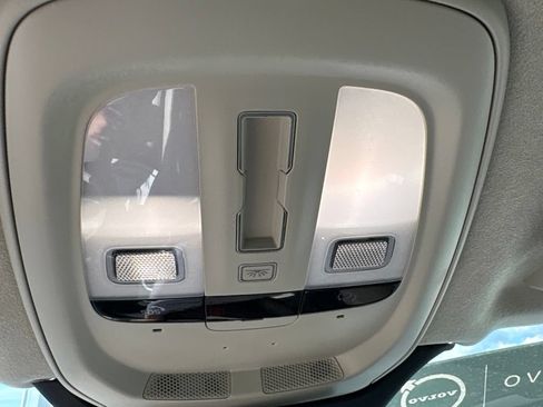 Certified 2024 Volvo XC90 B6 Ultimate w/ Lounge Package AWD/4WD image 26