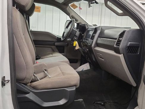Used 2022 Ford F550 4X4 2dr Regular Cab 145.3 205. image 7