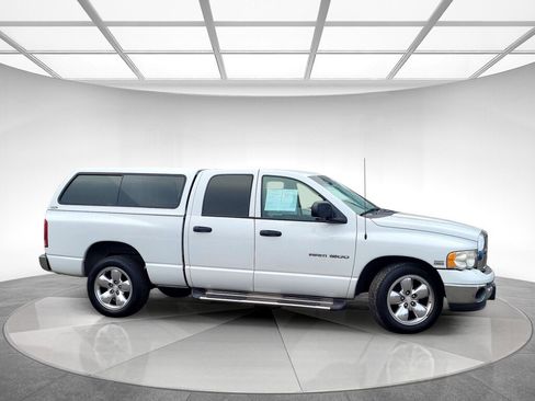 Used 2004 Dodge Ram 1500 Truck SLT image 3