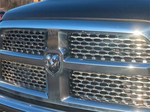 Used 2017 RAM 2500 Laramie image 24