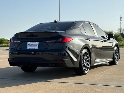 Used 2025 Toyota Camry XSE w/ Premium Package FWD image 8