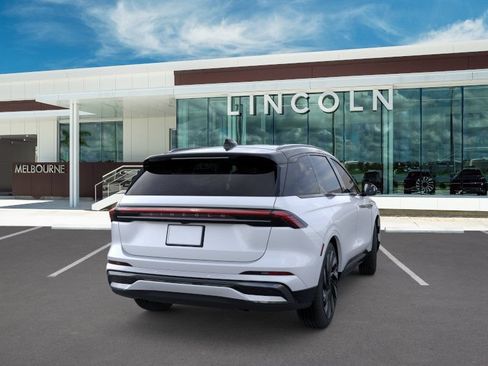 New 2026 Lincoln Nautilus Reserve AWD/4WD image 8