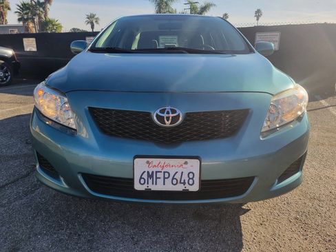 Used 2010 Toyota Corolla LE image 9
