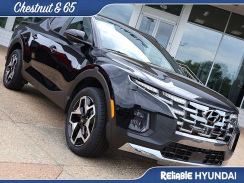 Used 2023 Hyundai Santa Cruz Limited AWD/4WD image 7