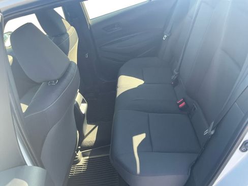 Used 2025 Toyota Corolla LE FWD image 13
