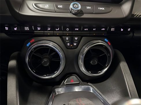 Used 2022 Chevrolet Camaro ZL1 image 22