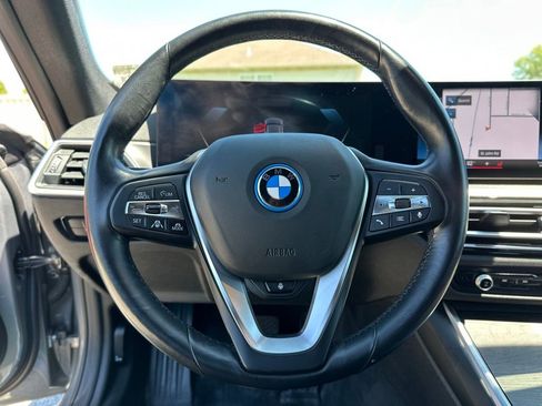 Used 2023 BMW i4 eDrive35 RWD image 26