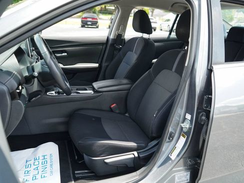 Used 2021 Nissan Sentra SV FWD image 6