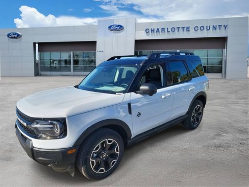 New 2025 Ford Bronco Sport Outer Banks w/ Outer Banks Tech Package+ AWD/4WD image 2