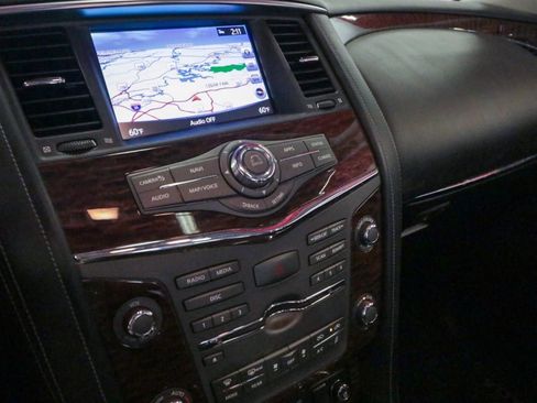 Used 2018 Nissan Armada Platinum w/ Captain Seat Package RWD image 15