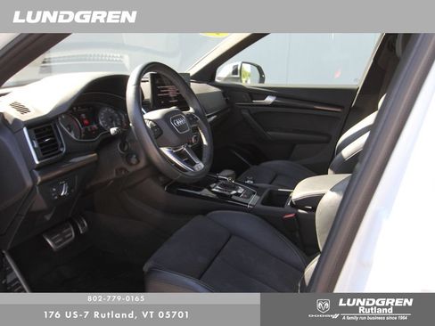 Used 2022 Audi SQ5 Premium w/ Convenience Package AWD/4WD image 25