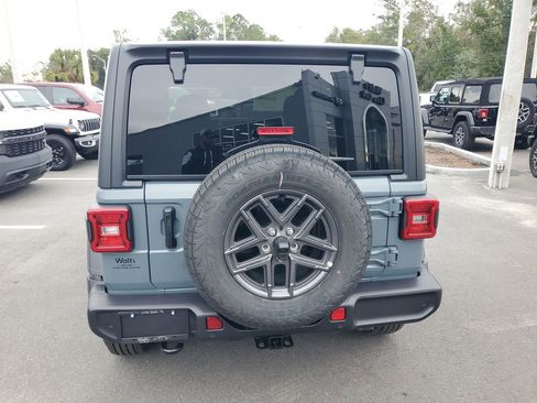 New 2026 Jeep Wrangler Sport AWD/4WD image 7