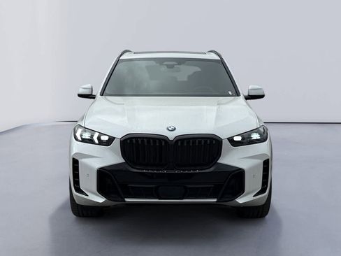 New 2026 BMW X5 xDrive40i w/ Executive Package image 8