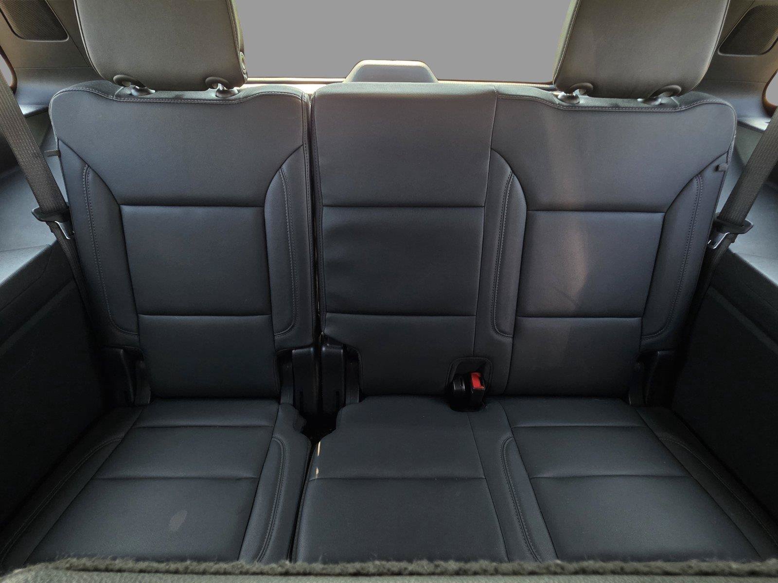 Used 2025 Chevrolet Tahoe LT RWD image 29