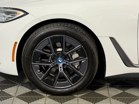 Used 2023 BMW i4 eDrive35 w/ Premium Package image 11