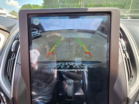 Used 2021 Ford Edge ST-Line FWD image 11