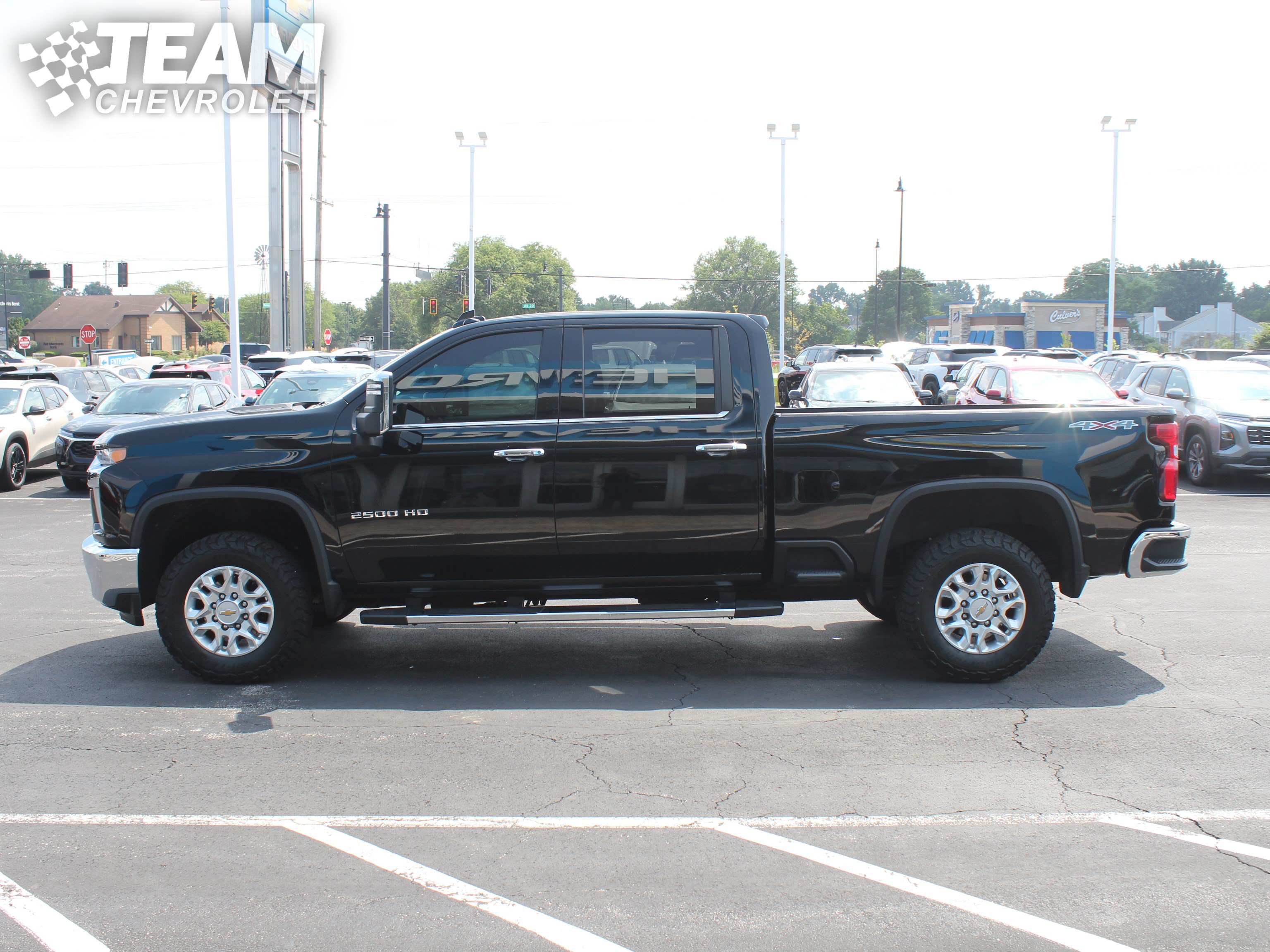 Used 2023 Chevrolet Silverado 2500 LTZ w/ Snow Plow Prep/Camper Package AWD/4WD image 9