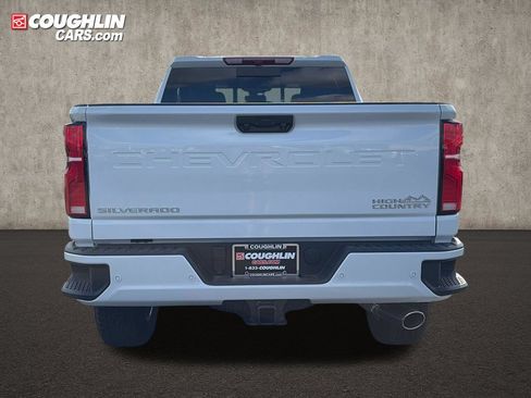 Used 2026 Chevrolet Silverado 2500 High Country AWD/4WD image 7