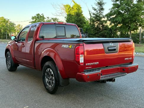 Used 2014 Nissan Frontier PRO-4X AWD/4WD image 5