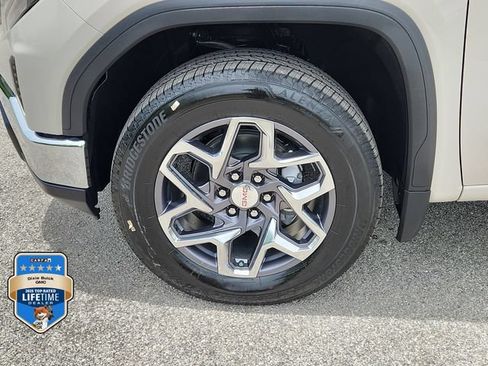 New 2026 GMC Sierra 1500 SLE AWD/4WD image 6