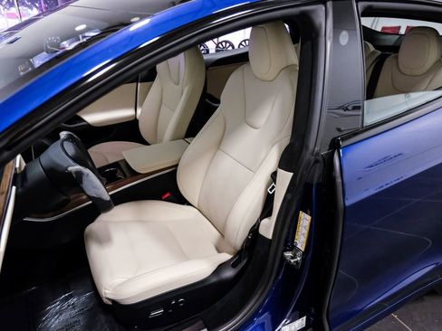 Used 2023 Tesla Model S Standard Range image 31