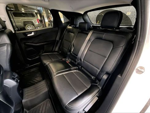 Used 2022 Ford Escape SEL AWD/4WD image 15