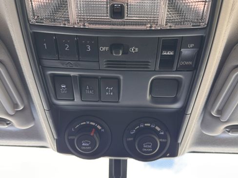 Used 2019 Toyota 4Runner TRD Pro AWD/4WD image 35
