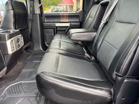 Used 2016 Ford F150 Lariat AWD/4WD image 10