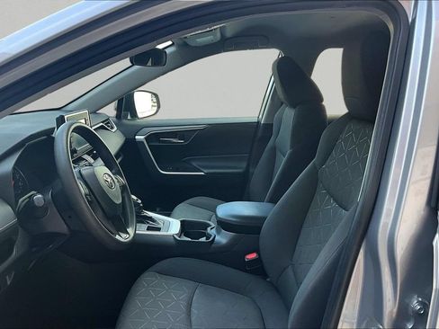 Certified 2021 Toyota RAV4 XLE AWD/4WD image 23