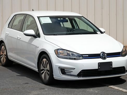 Used 2019 Volkswagen e-Golf SE w/ Driver Assistance Package FWD image 48