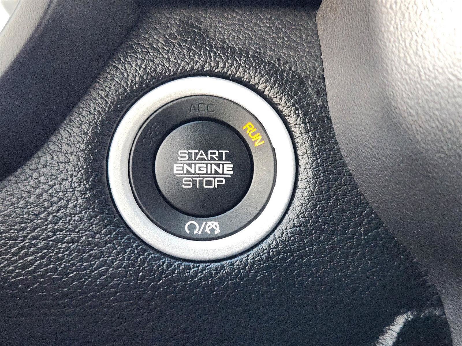 Used 2022 RAM 1500 Laramie AWD/4WD image 23