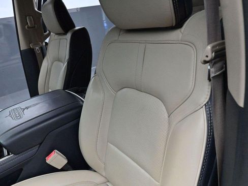 Used 2020 RAM 1500 Limited AWD/4WD image 19