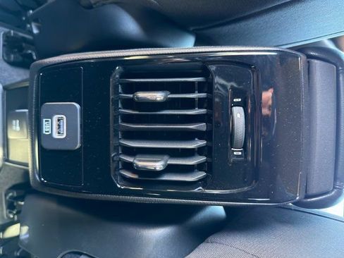 New 2024 Jeep Compass Sport image 22