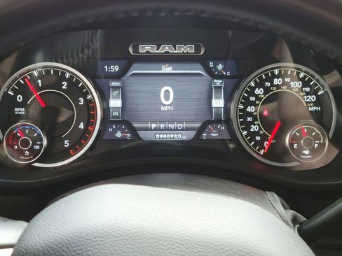 Used 2024 RAM 2500 Laramie image 33