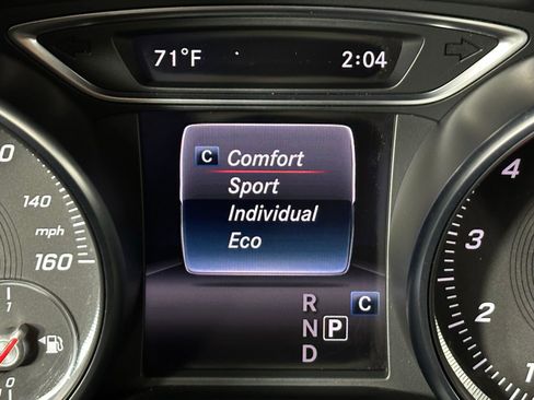 Used 2019 Mercedes-Benz CLA 250 image 19