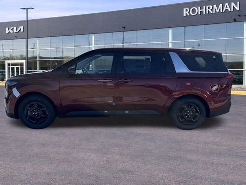 New 2026 Kia Carnival FWD image 29