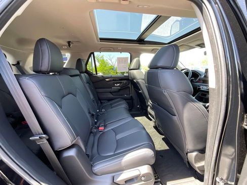 Used 2023 Honda Pilot Touring image 22