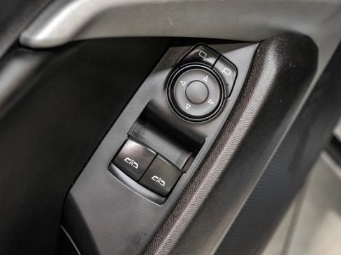 Used 2018 Chevrolet Camaro SS RWD image 50