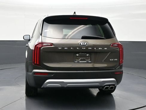 Used 2021 Kia Telluride EX w/ EX Premium Package FWD image 4