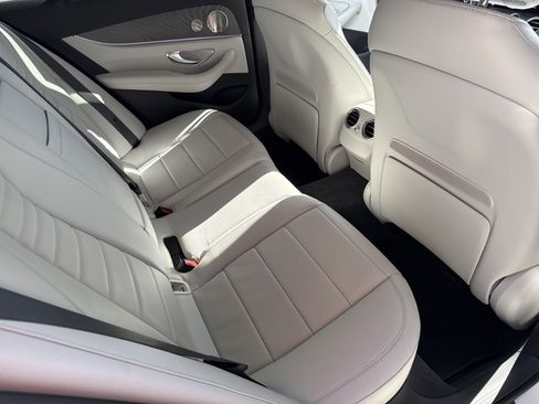 Used 2022 Mercedes-Benz E 450 4MATIC Sedan image 14