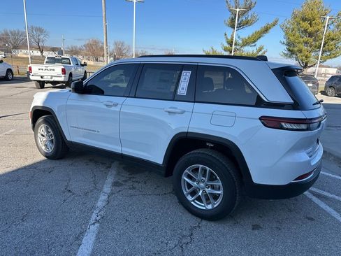 New 2025 Jeep Grand Cherokee Laredo X image 21