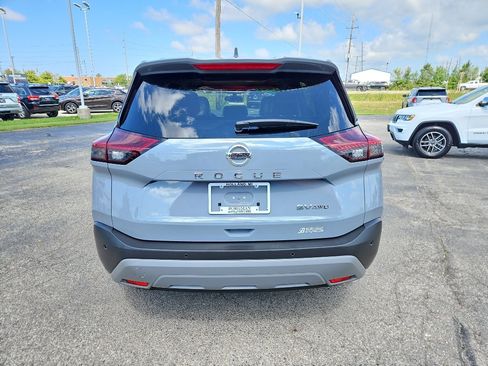 Used 2021 Nissan Rogue SV AWD/4WD image 3