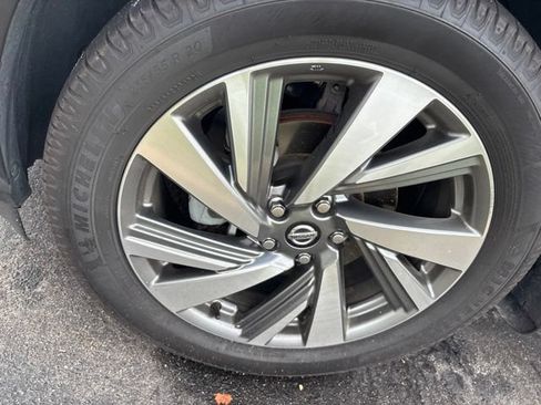 Used 2020 Nissan Murano SL w/ Moonroof Package FWD image 4