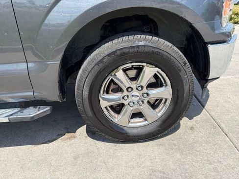 Used 2020 Ford F150 XLT w/ Equipment Group 302A Luxury AWD/4WD image 11