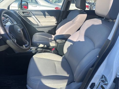 Used 2015 Subaru Forester 2.5i Limited image 34