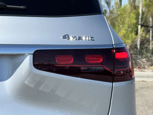 New 2025 Mercedes-Benz GLS 450 4MATIC image 12