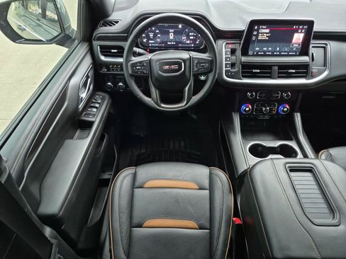 Used 2023 GMC Yukon AT4 w/ AT4 Premium Package AWD/4WD image 14