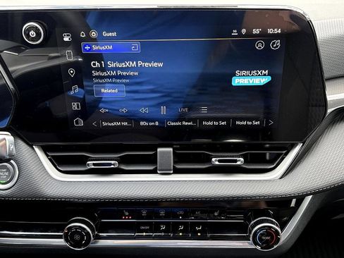 New 2026 Chevrolet Equinox LT image 17