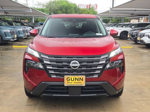 New 2026 Nissan Rogue SV FWD image 8